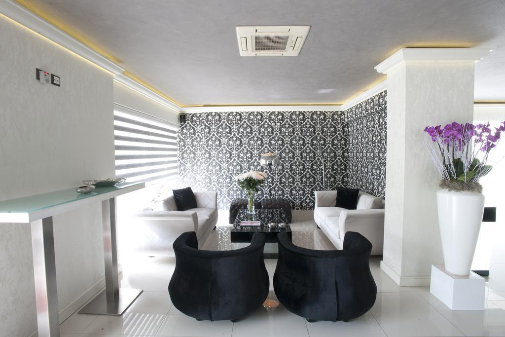 The Crystal Blue Hotel Atenas Exterior foto