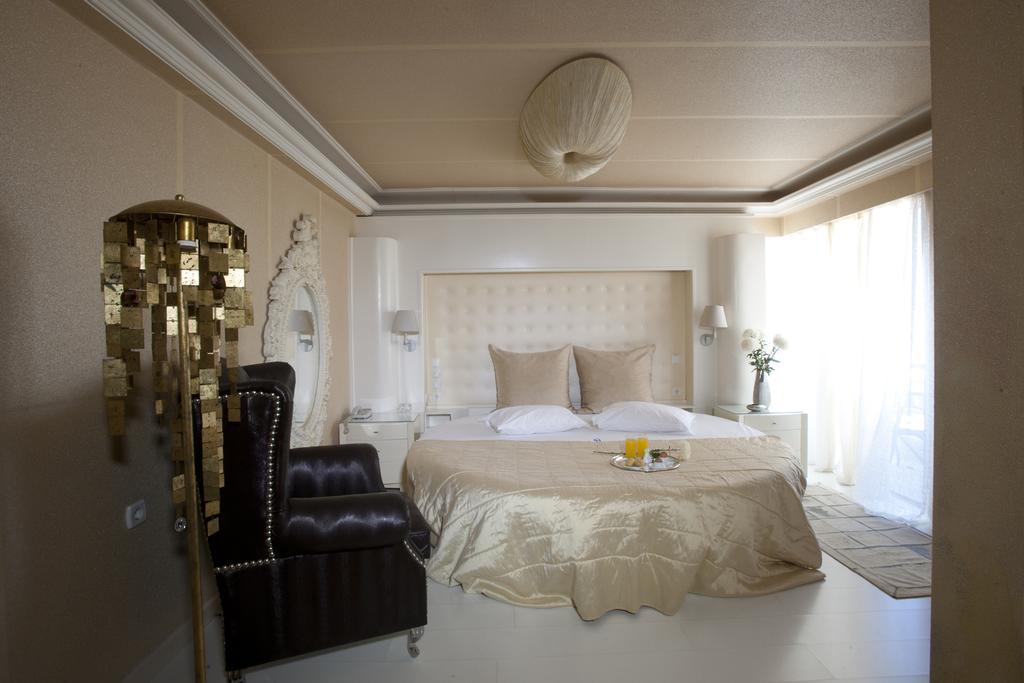 The Crystal Blue Hotel Atenas Exterior foto